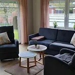 公寓 Haus Karla 卡罗利嫩西尔